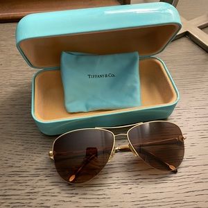 Tiffany & Co aviator sunglasses